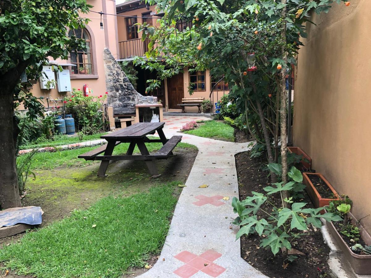 Arupo Bed And Breakfast كويتو المظهر الخارجي الصورة