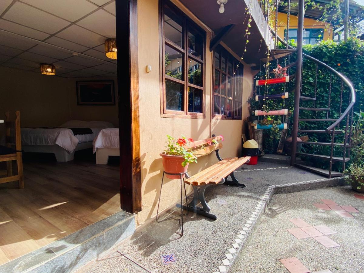 Arupo Bed And Breakfast كويتو المظهر الخارجي الصورة