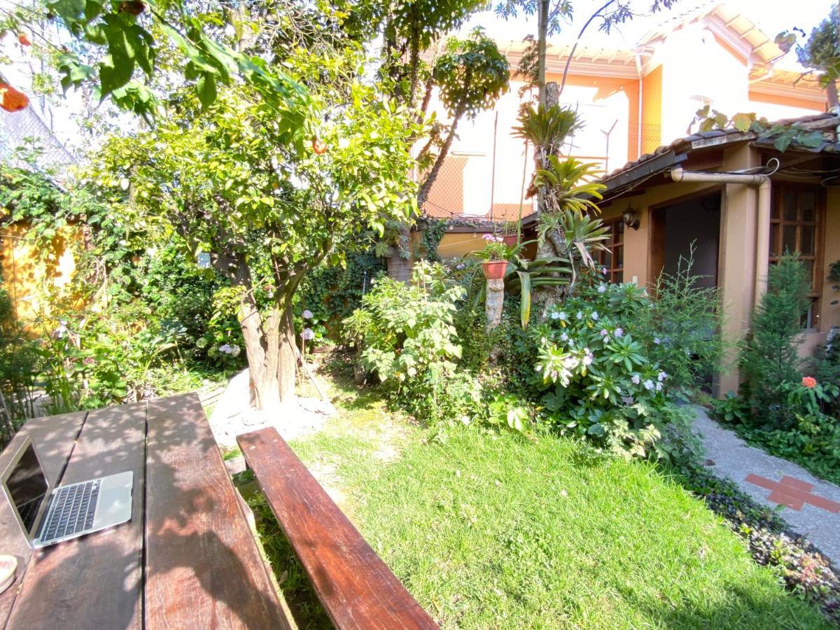 Arupo Bed And Breakfast كويتو المظهر الخارجي الصورة