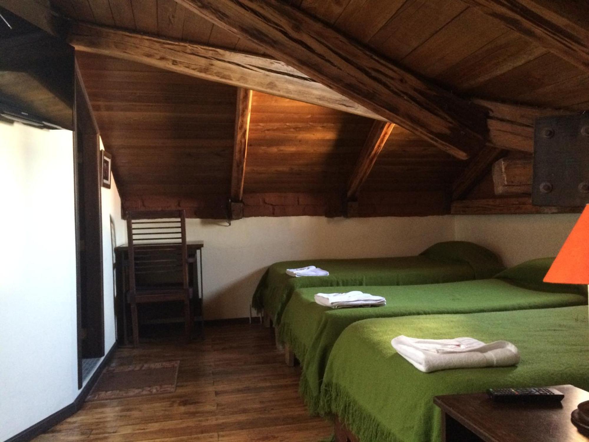 Arupo Bed And Breakfast كويتو الغرفة الصورة