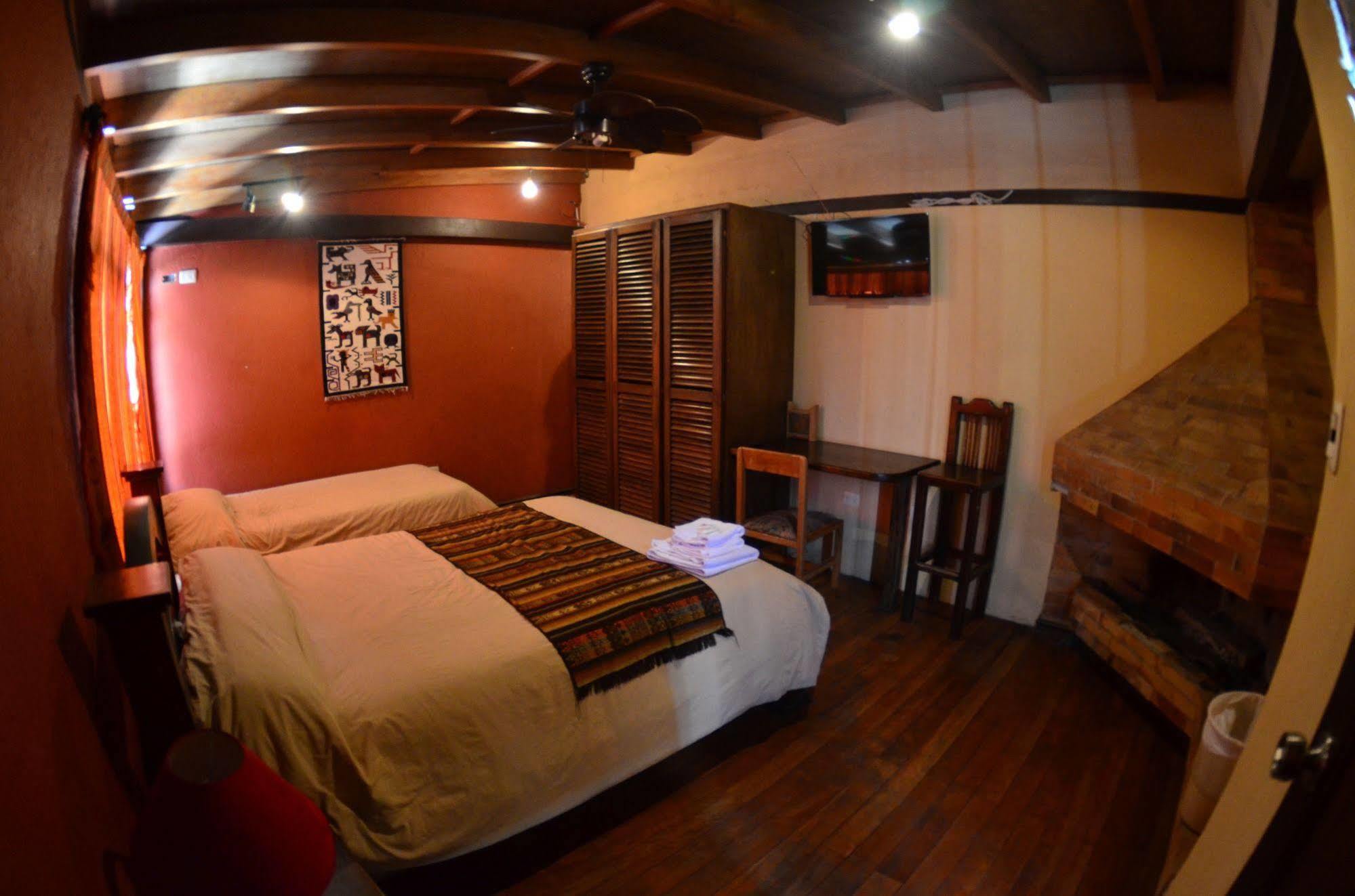 Arupo Bed And Breakfast كويتو المظهر الخارجي الصورة