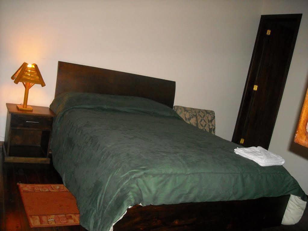 Arupo Bed And Breakfast كويتو المظهر الخارجي الصورة